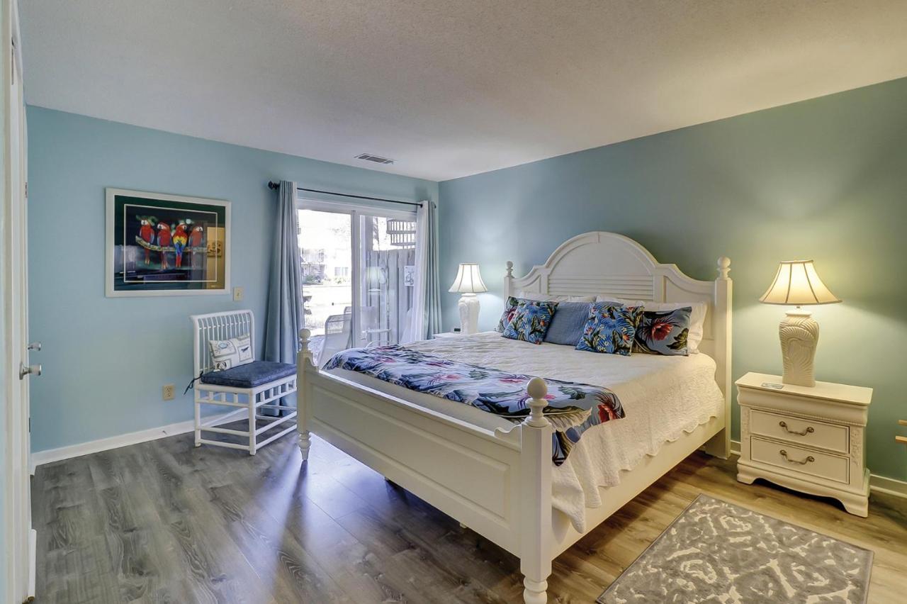 King Bed, Double, Twin Bed W Fold Out Couch Bikes & Beach Gear Included Хилтън Хед Айлънд Екстериор снимка
